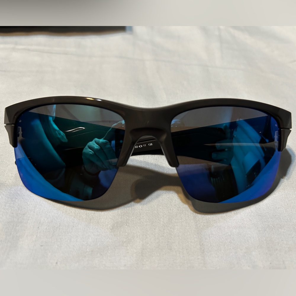 Stylish Black Sunglasses with Blue Lenses